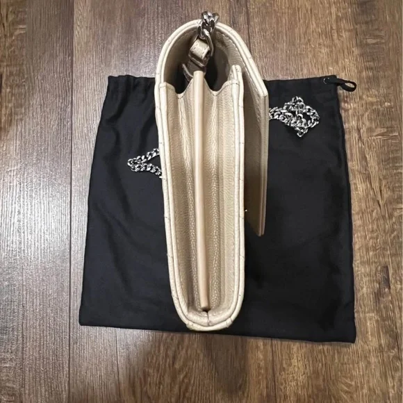 YSL Beige Quilted Leather Chain Wallet - Picture 4 of 5